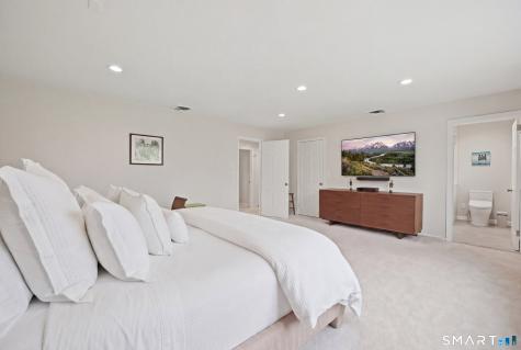 67 Wesgate Drive Stamford CT 06902