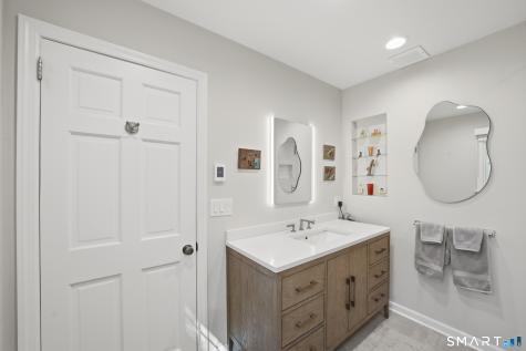 67 Wesgate Drive Stamford CT 06902