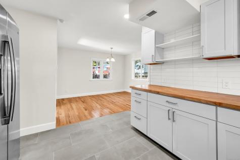 7 Albert Road Danbury CT 06811