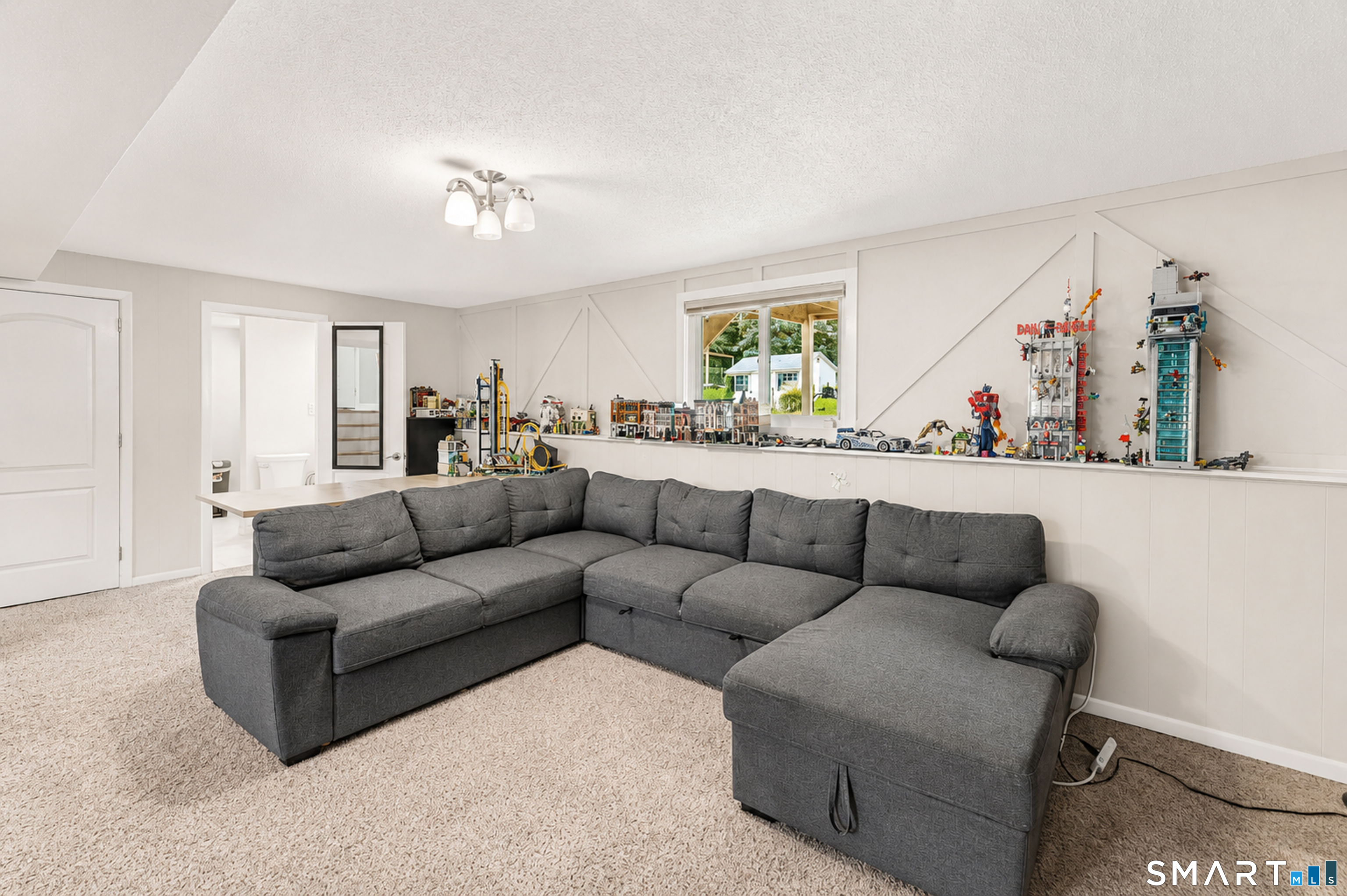 105 High Street South Windsor CT 06074