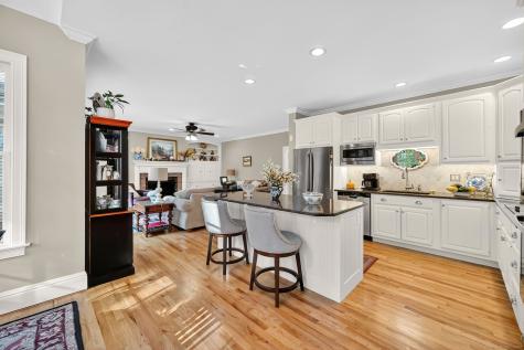 4 Stonewall Drive Granby CT 06090