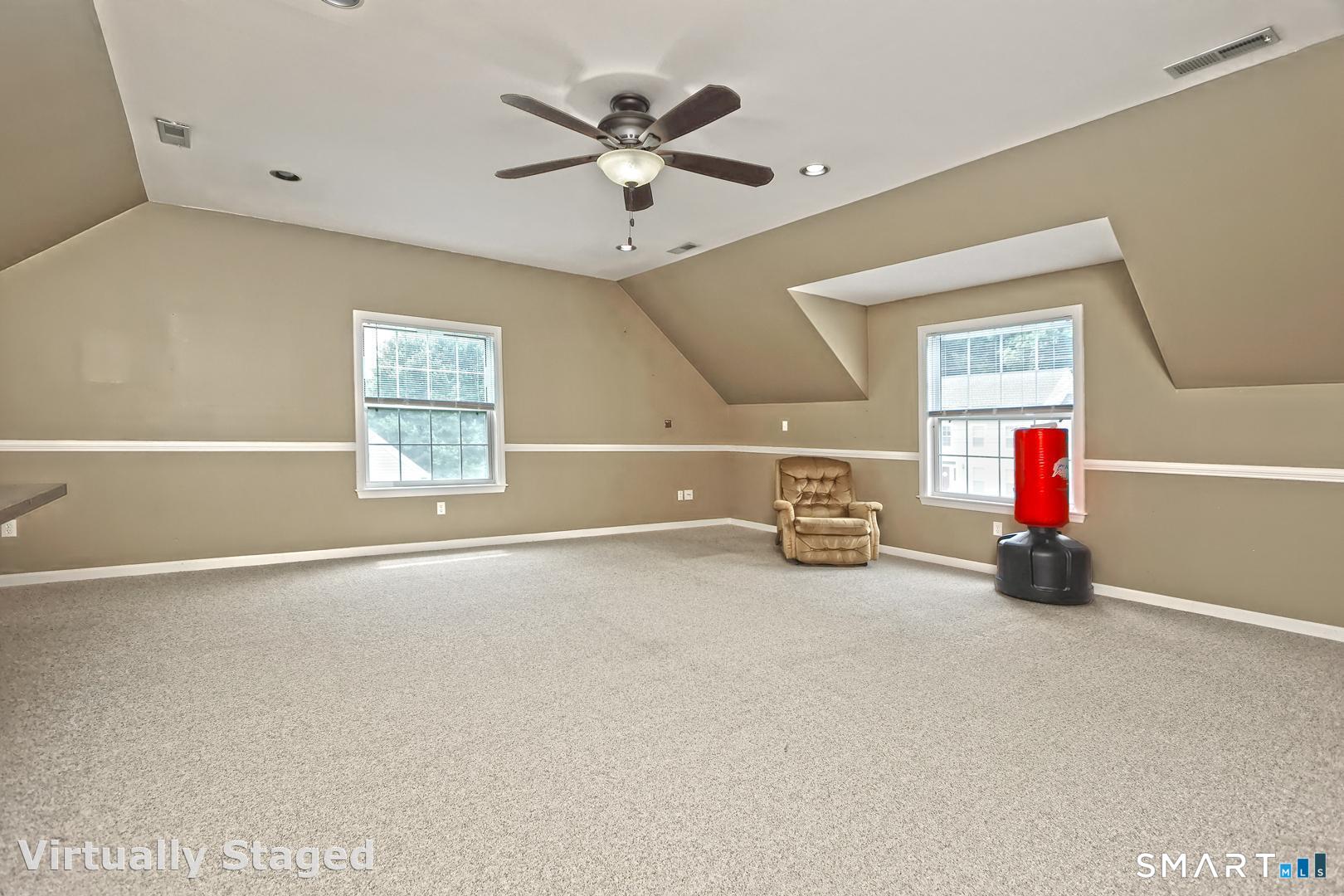 29 Commodore Hull Drive Derby CT 06418