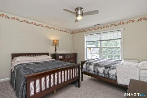 29 Commodore Hull Drive Derby CT 06418