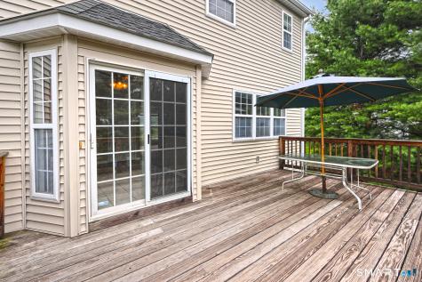 29 Commodore Hull Drive Derby CT 06418