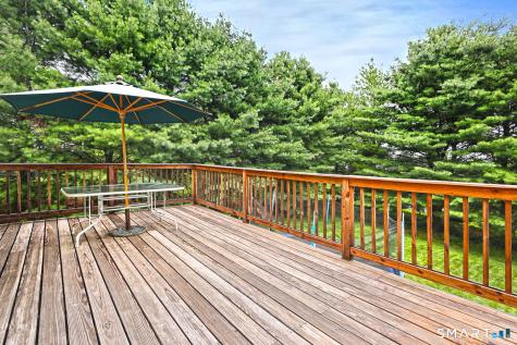 29 Commodore Hull Drive Derby CT 06418