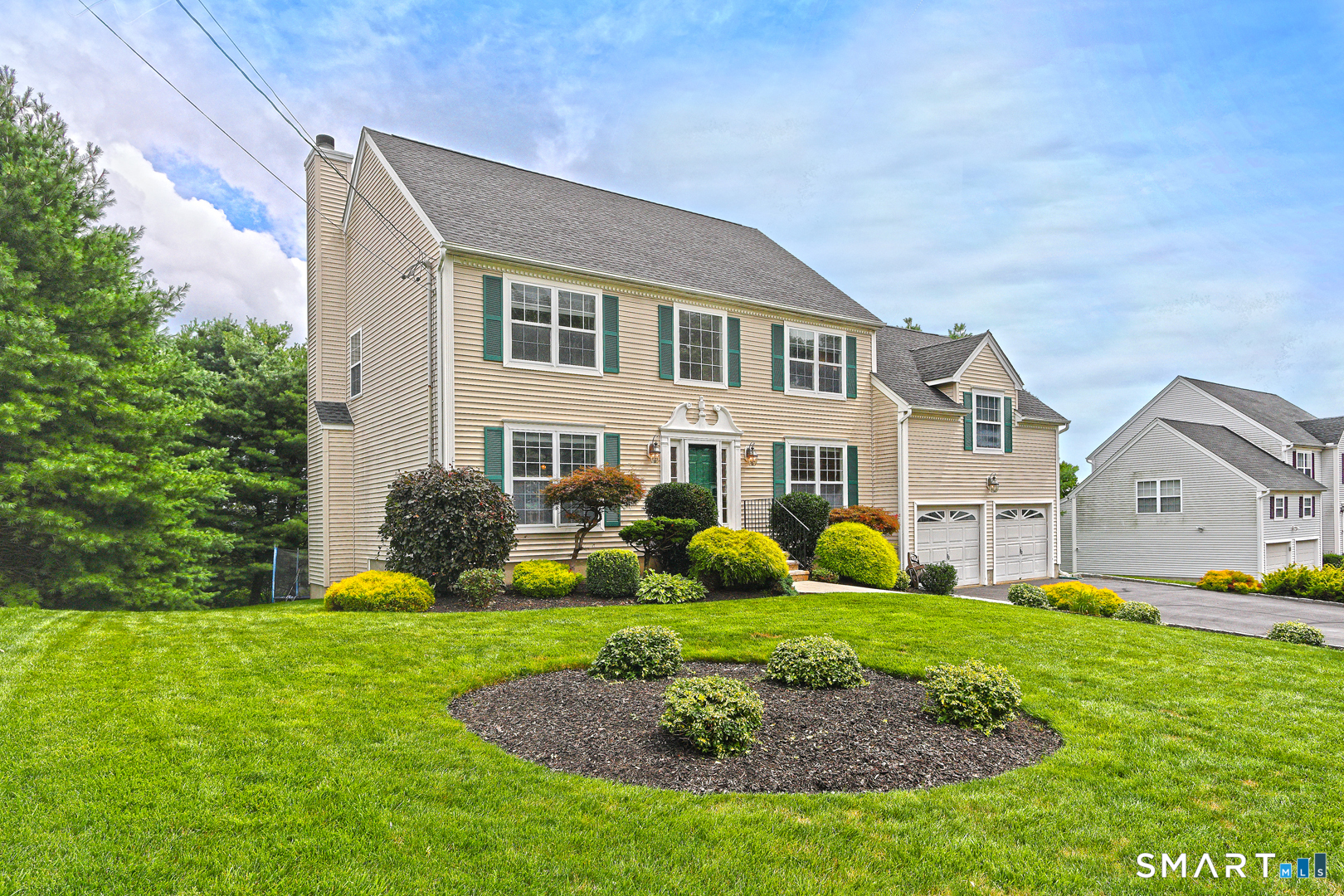 29 Commodore Hull Drive Derby CT 06418