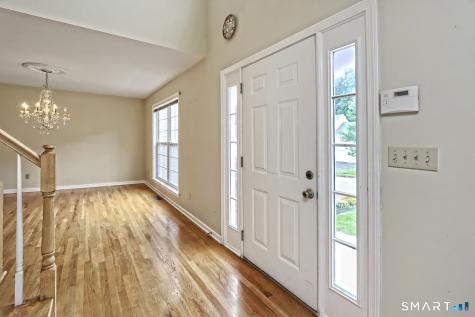 29 Commodore Hull Drive Derby CT 06418