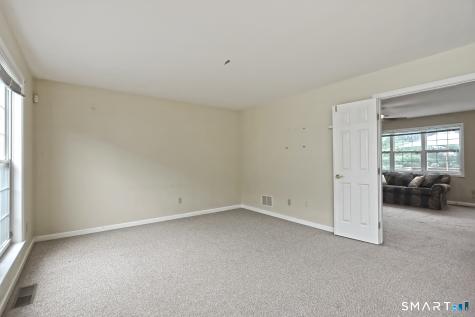29 Commodore Hull Drive Derby CT 06418