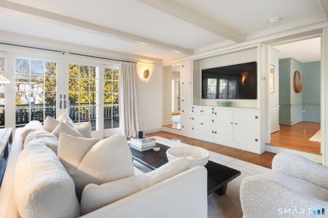 18 Cloverly Circle Norwalk CT 06855