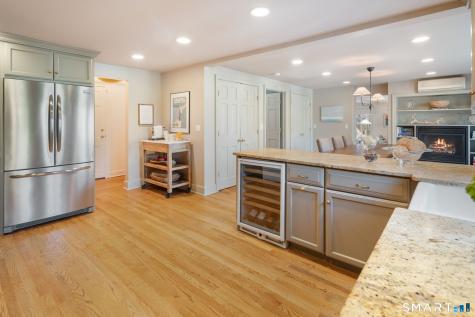 18 Cloverly Circle Norwalk CT 06855