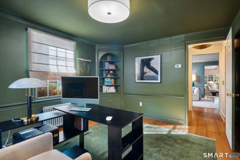 18 Cloverly Circle Norwalk CT 06855