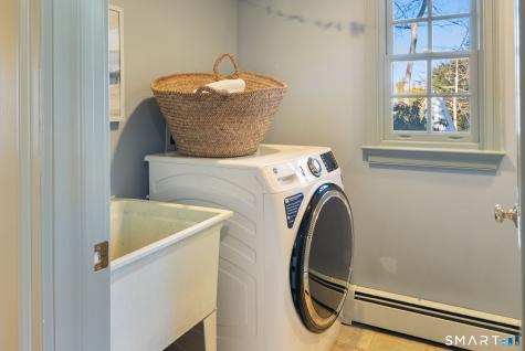 18 Cloverly Circle Norwalk CT 06855