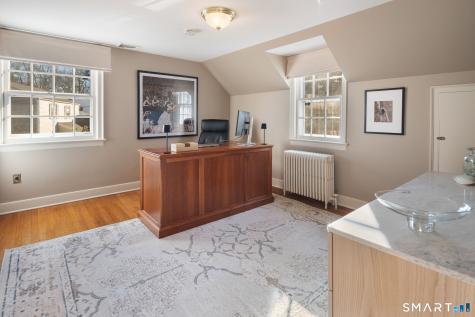 18 Cloverly Circle Norwalk CT 06855