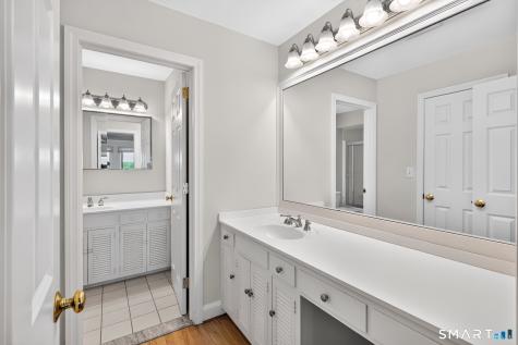 184 Westledge Road Simsbury CT 06092