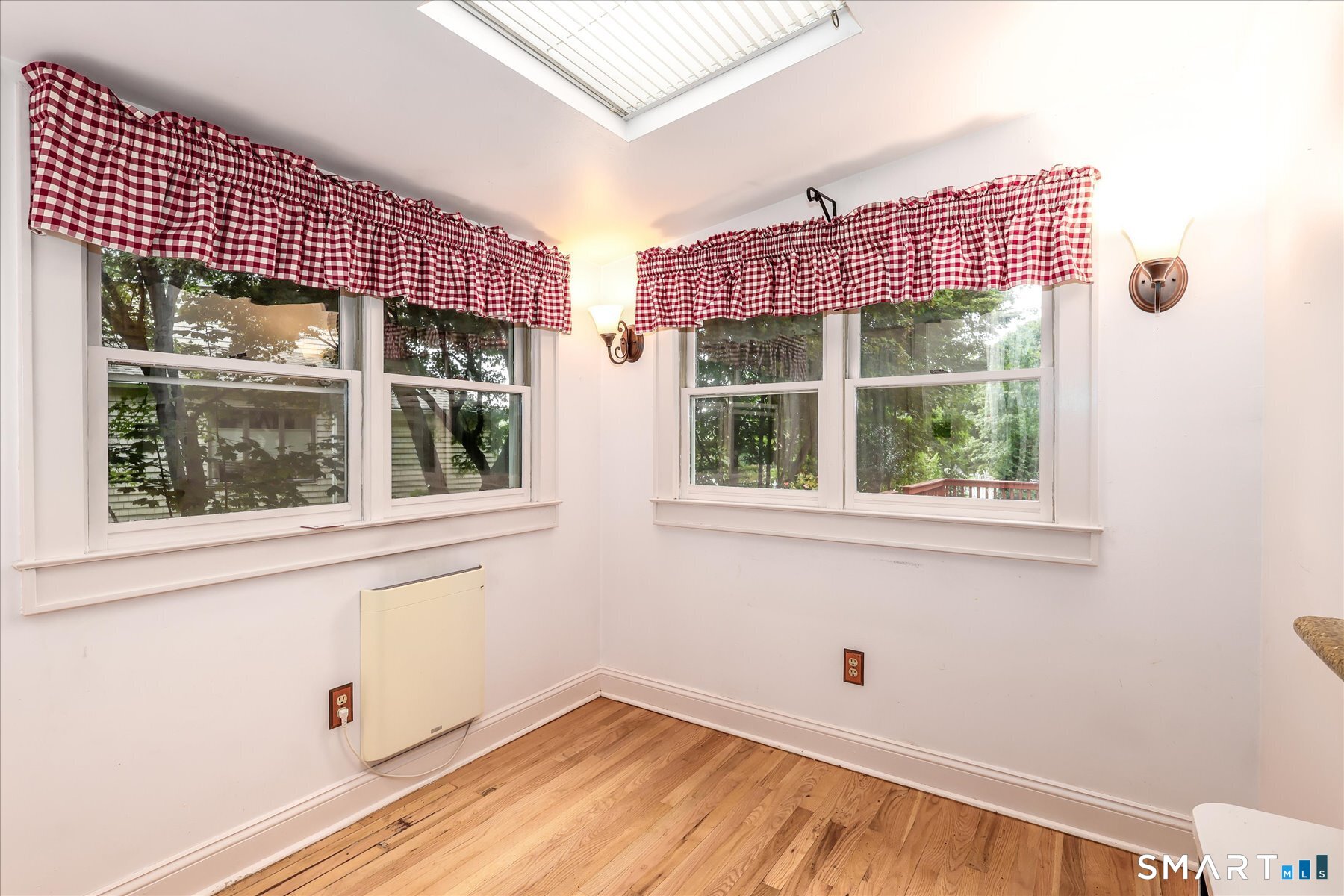 10 Crown Street Trumbull CT 06611