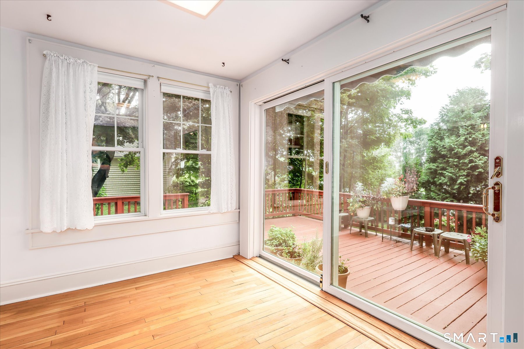 10 Crown Street Trumbull CT 06611