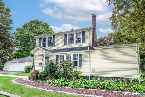 10 Crown Street Trumbull CT 06611