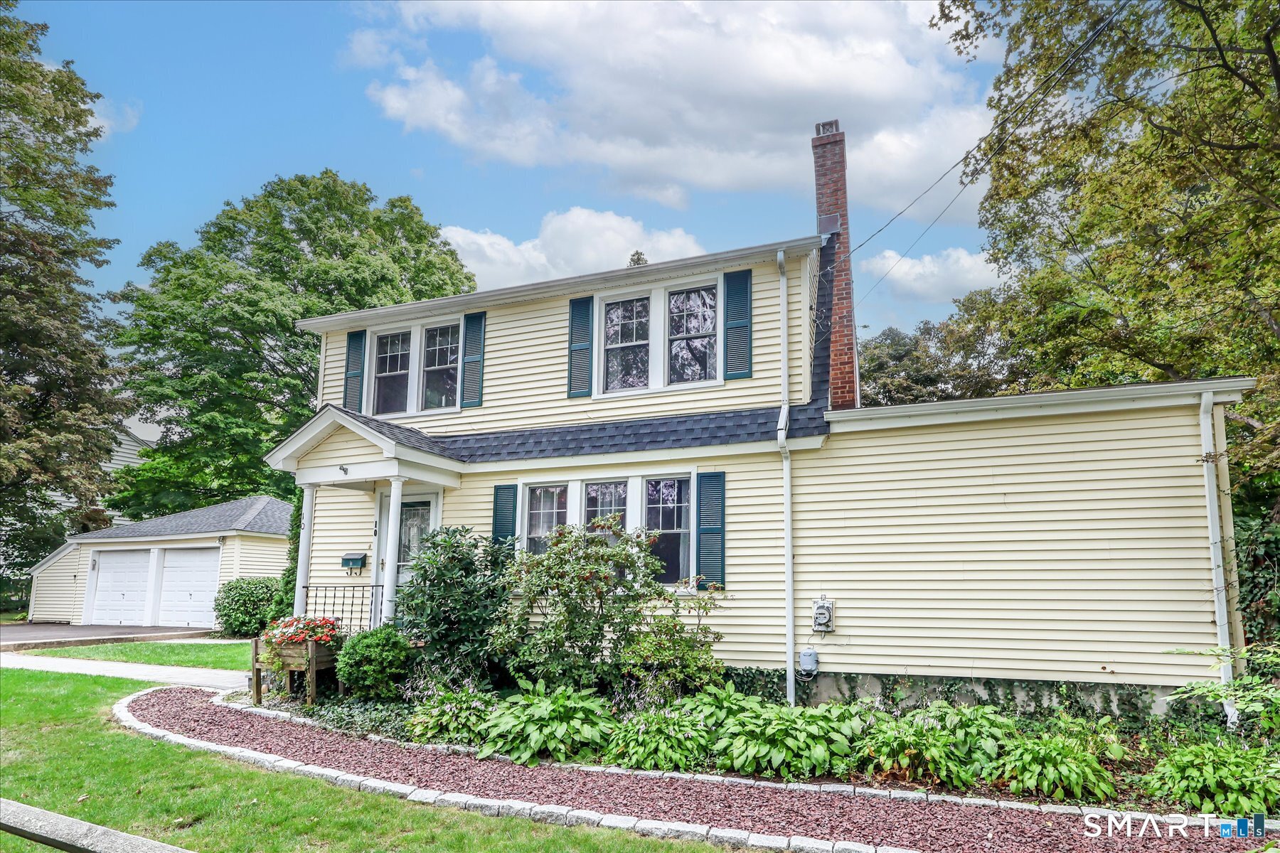 10 Crown Street Trumbull CT 06611
