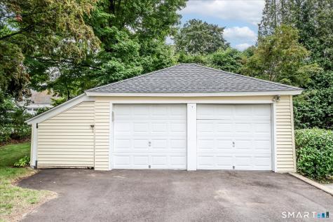 10 Crown Street Trumbull CT 06611
