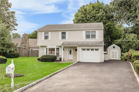 5 Bucciarelli Lane Norwalk CT 06850