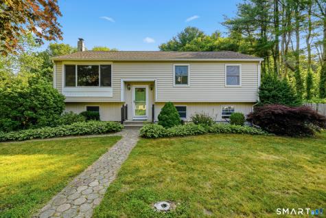 6 Blackwell Lane Old Lyme CT 06371