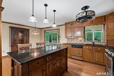 6 Blackwell Lane Old Lyme CT 06371