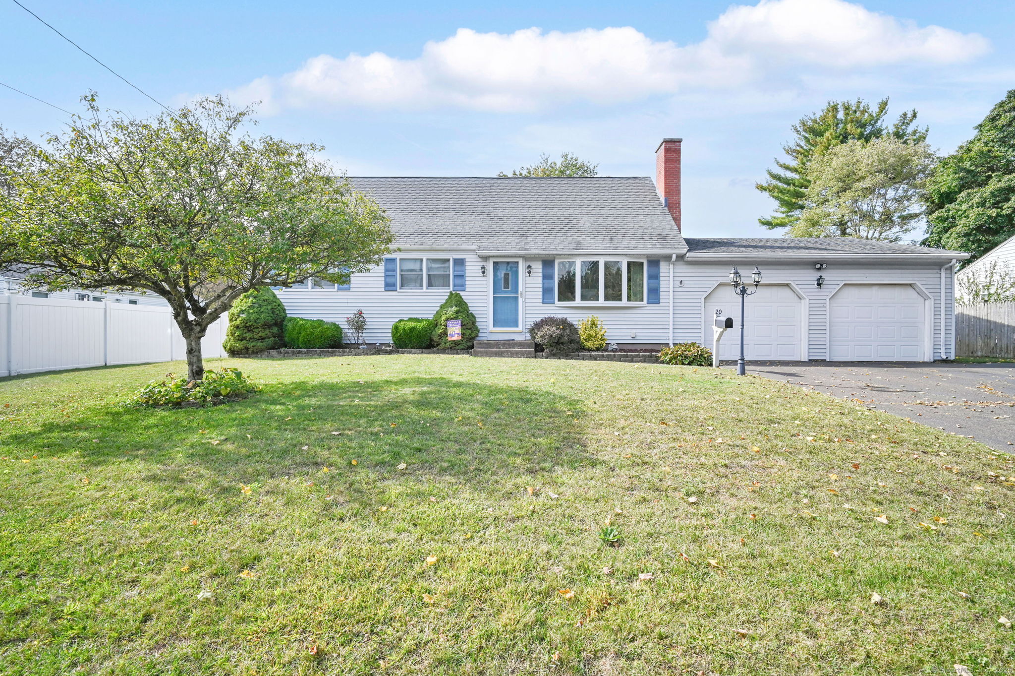 20 Locke Drive Enfield CT 06082