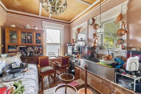 453 North Main Street Suffield CT 06078