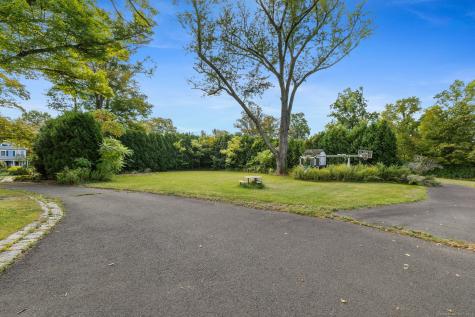 453 North Main Street Suffield CT 06078