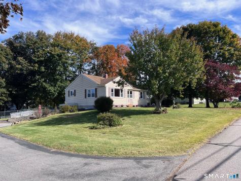 18 Michael Lane Ledyard CT 06339