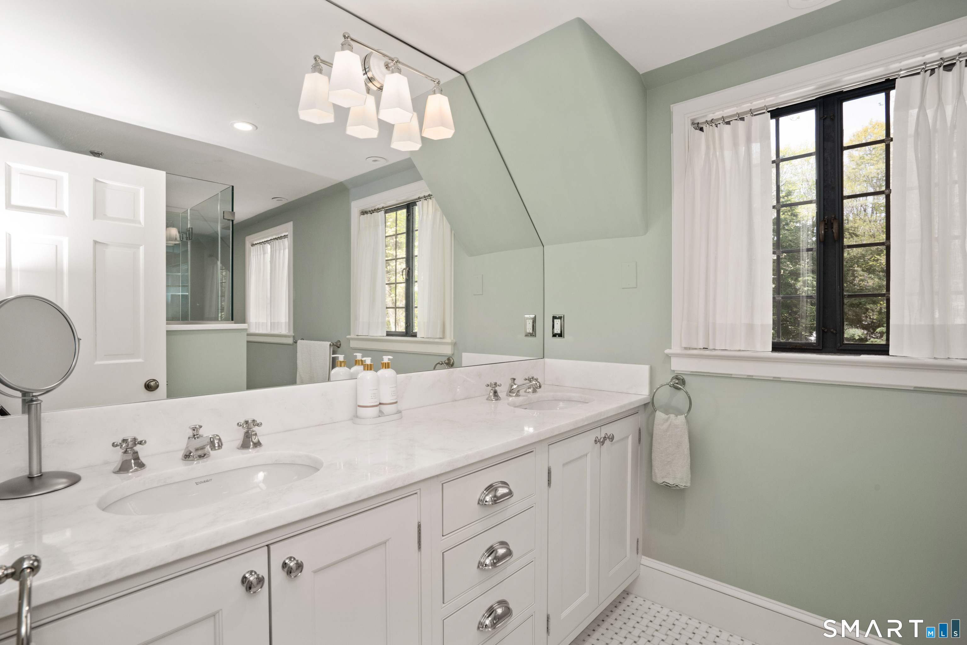 11 Stonebridge Lane West Hartford CT 06107