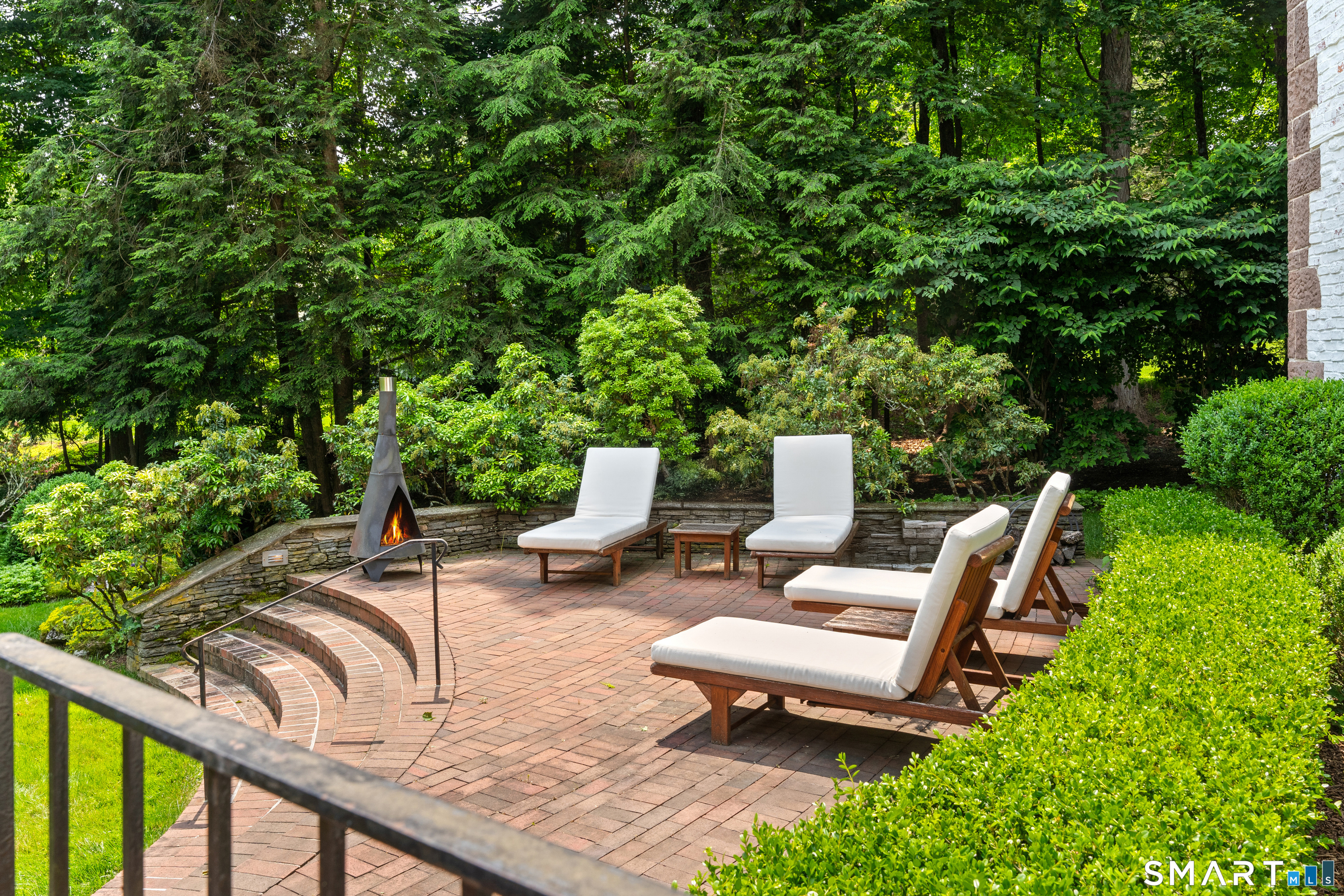 11 Stonebridge Lane West Hartford CT 06107