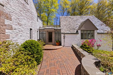 11 Stonebridge Lane West Hartford CT 06107