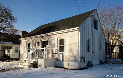 35 Fairchild Street Naugatuck CT 06770