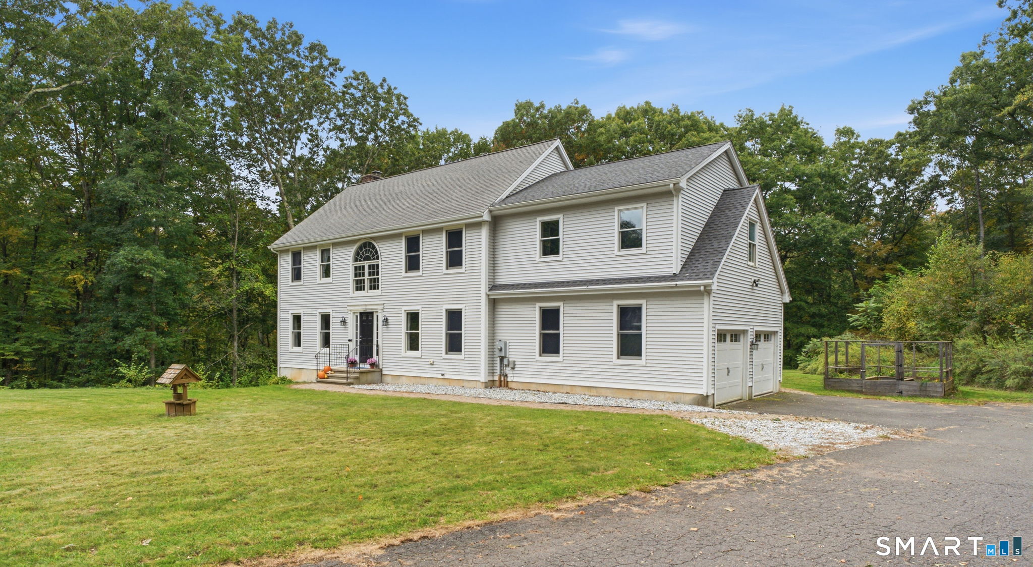 25 Carriage Drive East Hampton CT 06424