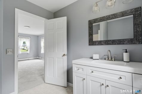 25 Carriage Drive East Hampton CT 06424