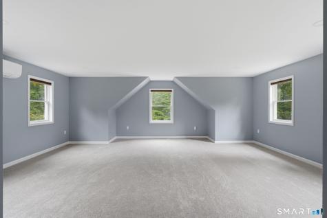 25 Carriage Drive East Hampton CT 06424
