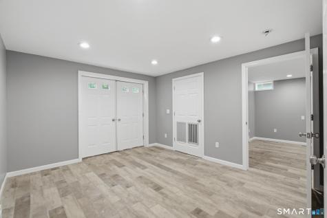 25 Carriage Drive East Hampton CT 06424