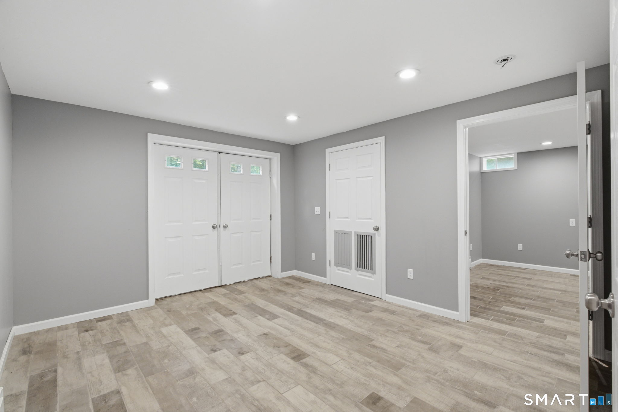 25 Carriage Drive East Hampton CT 06424