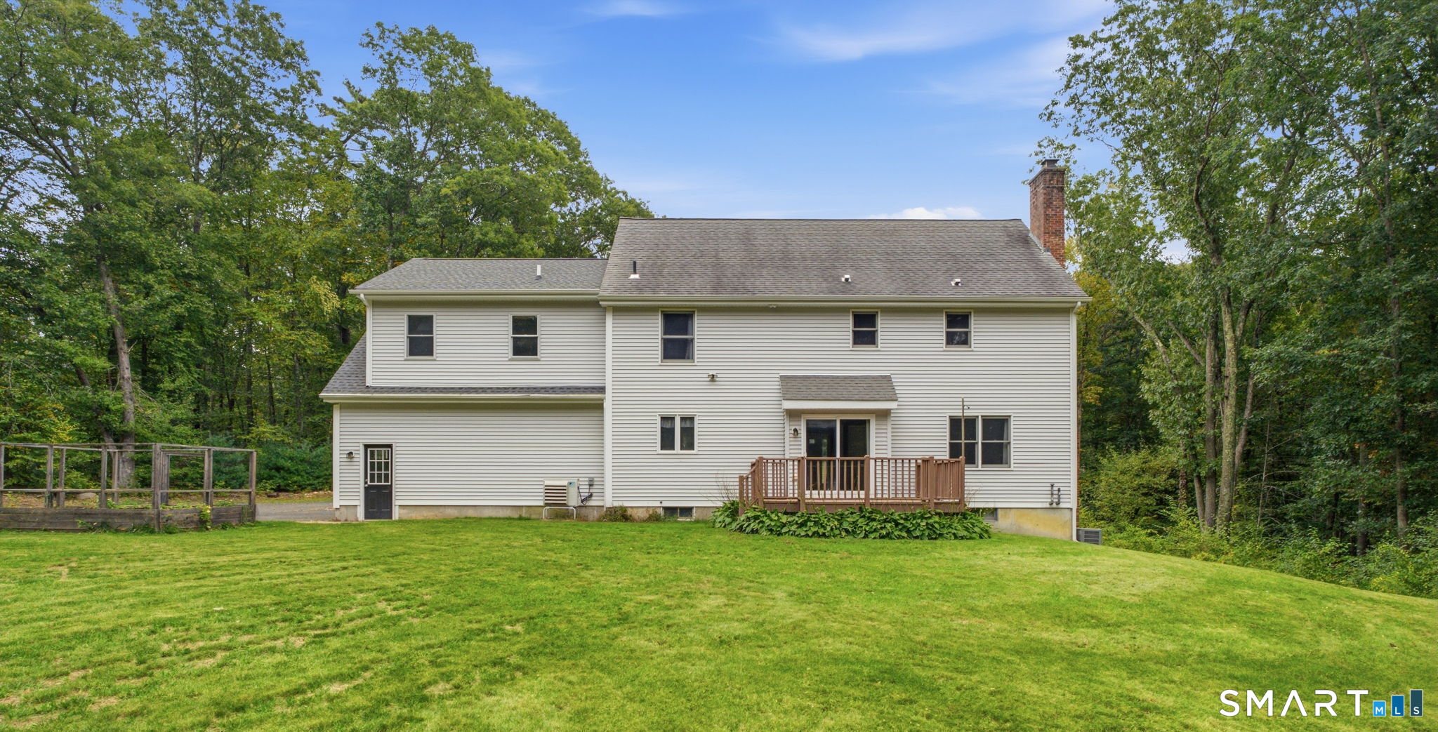 25 Carriage Drive East Hampton CT 06424