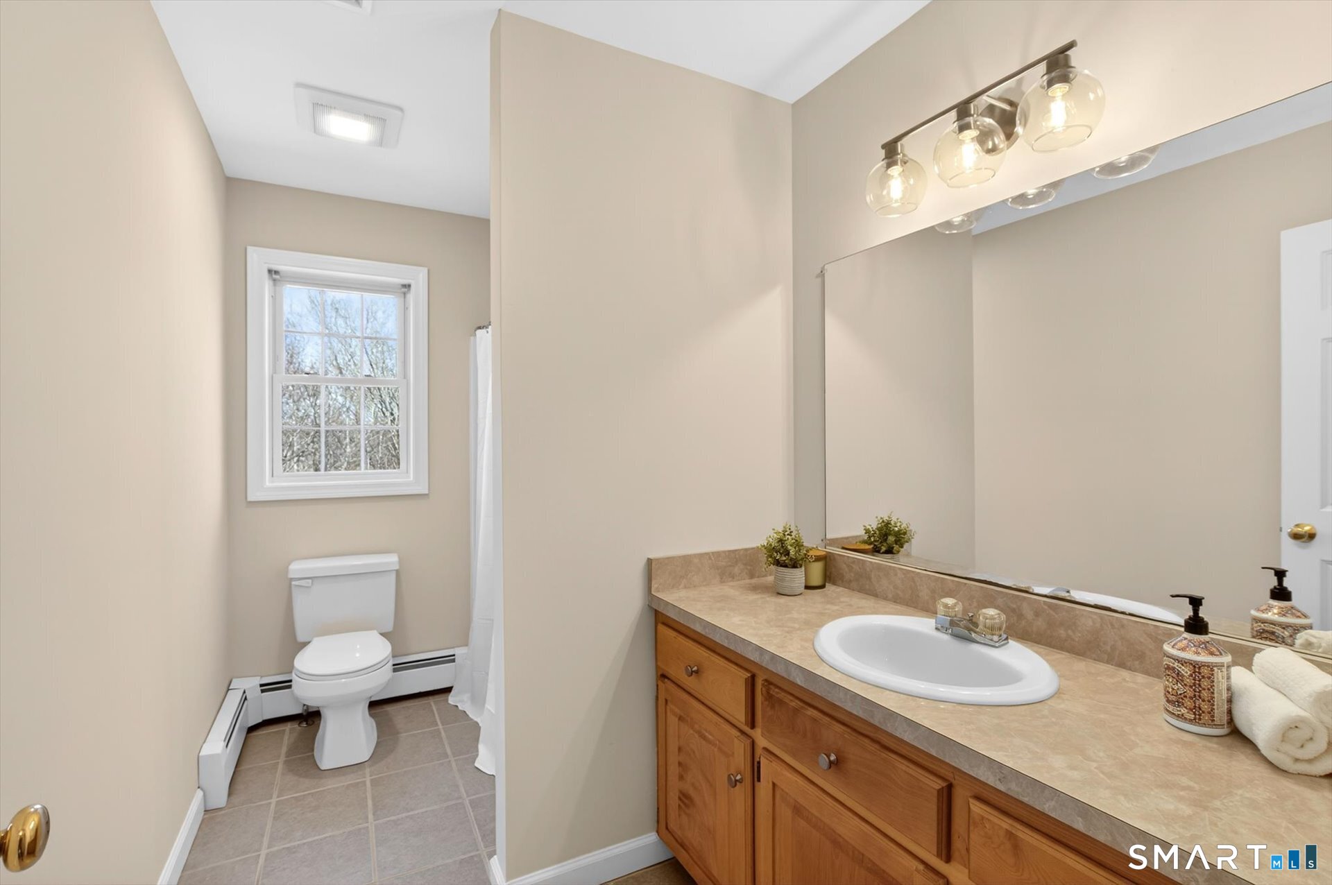 16A Claire Hill Road Burlington CT 06013