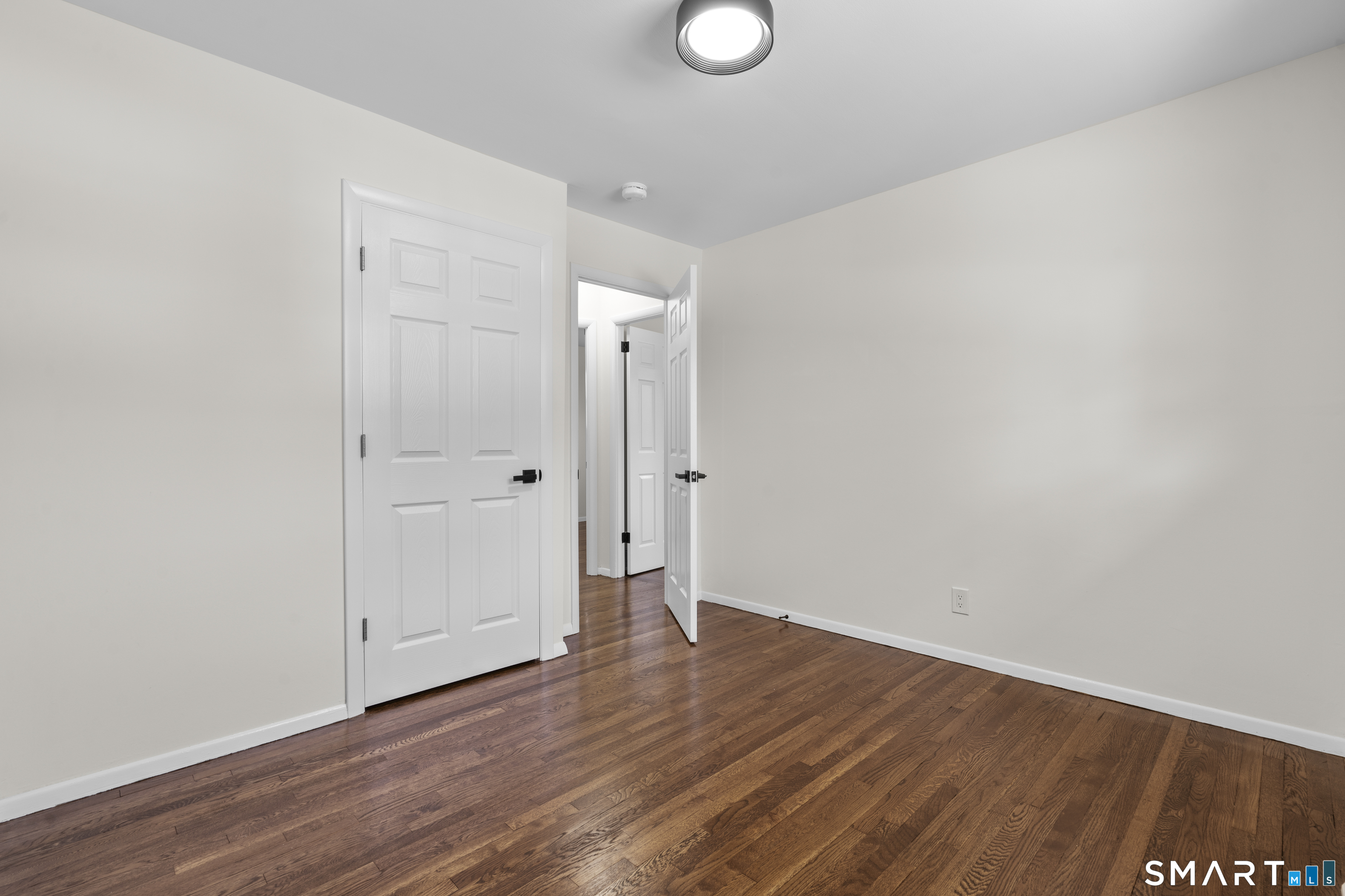 63 Eileen Road West Haven CT 06516