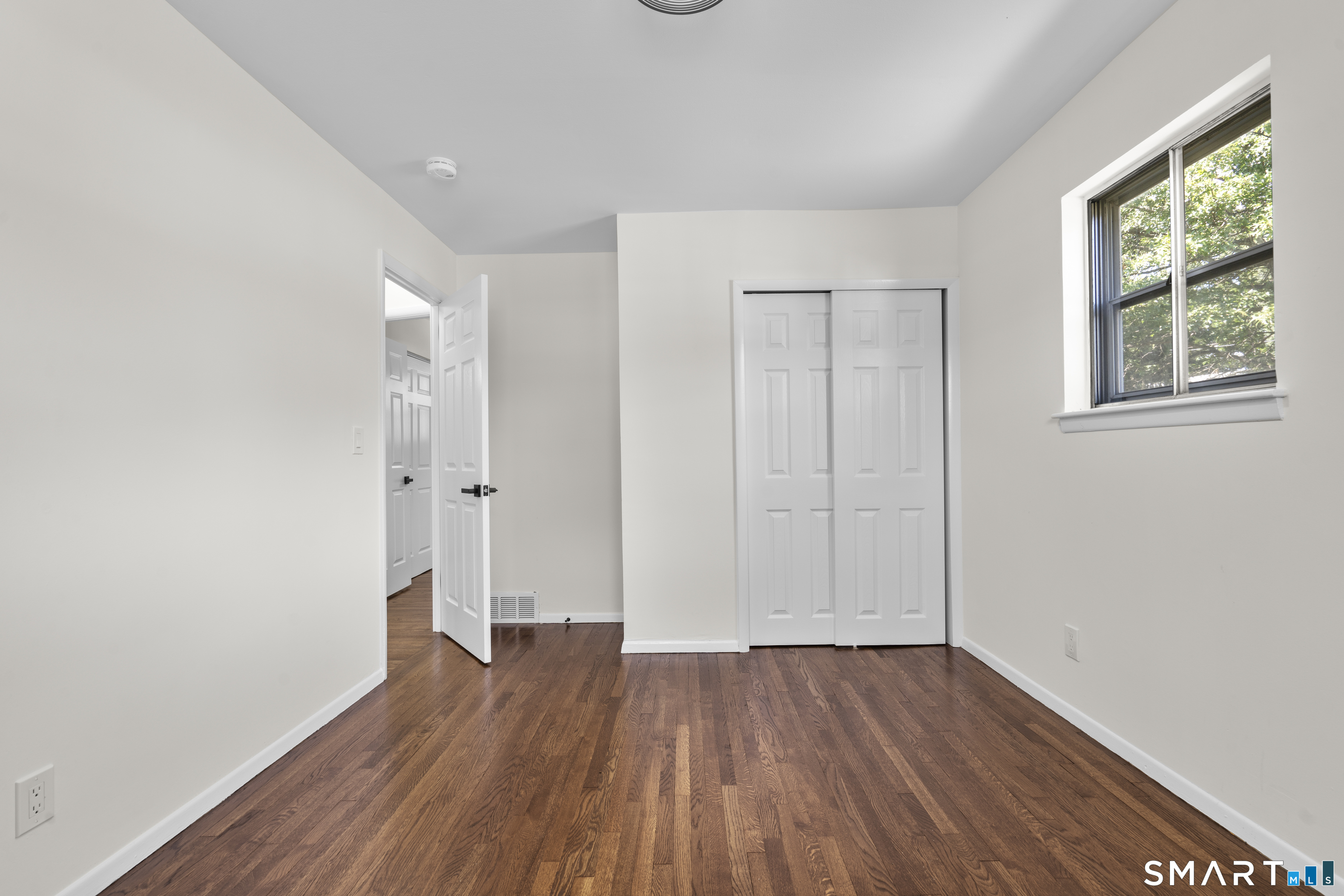 63 Eileen Road West Haven CT 06516