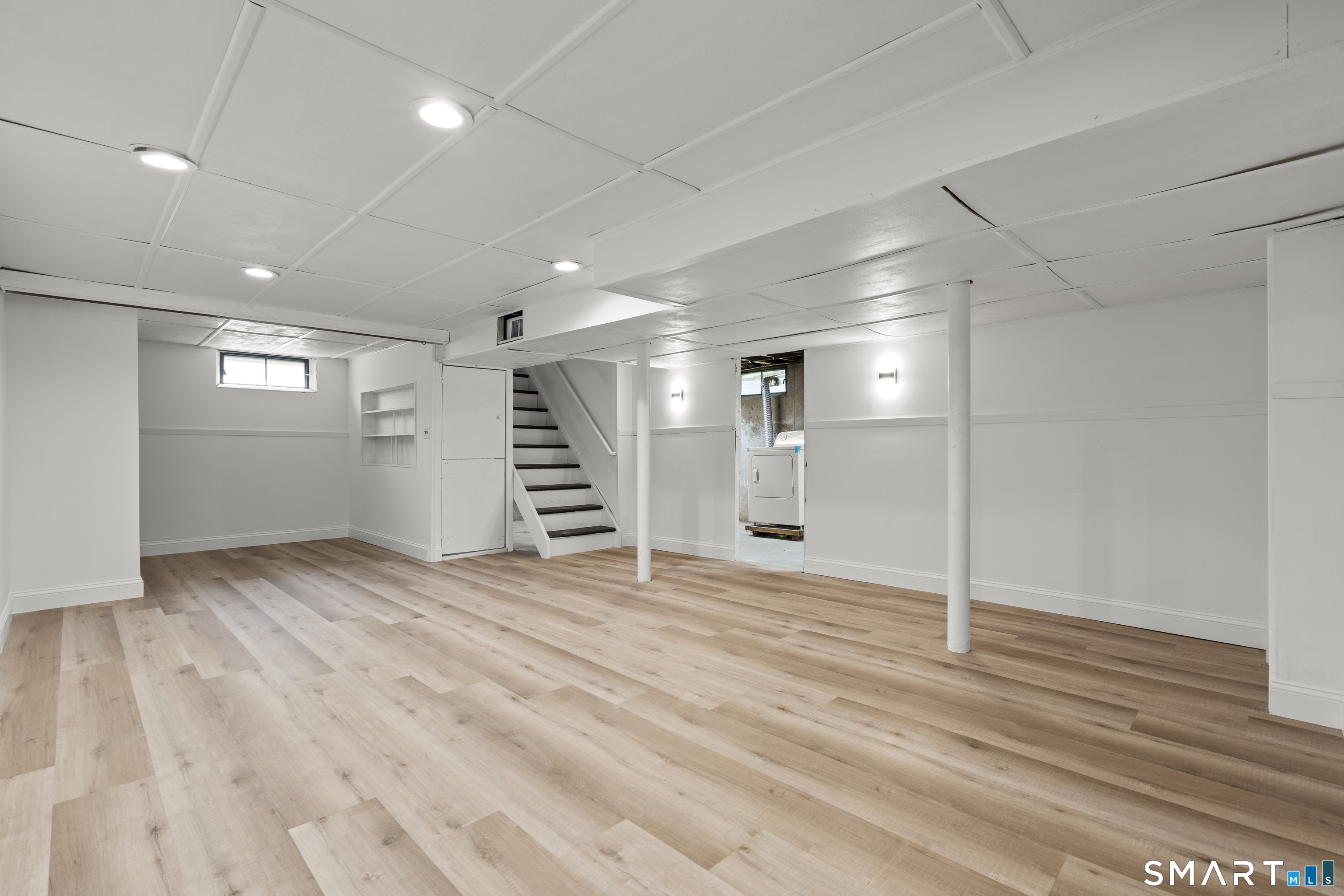 63 Eileen Road West Haven CT 06516