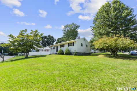 63 Eileen Road West Haven CT 06516