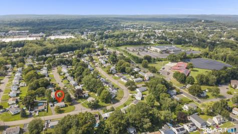 63 Eileen Road West Haven CT 06516