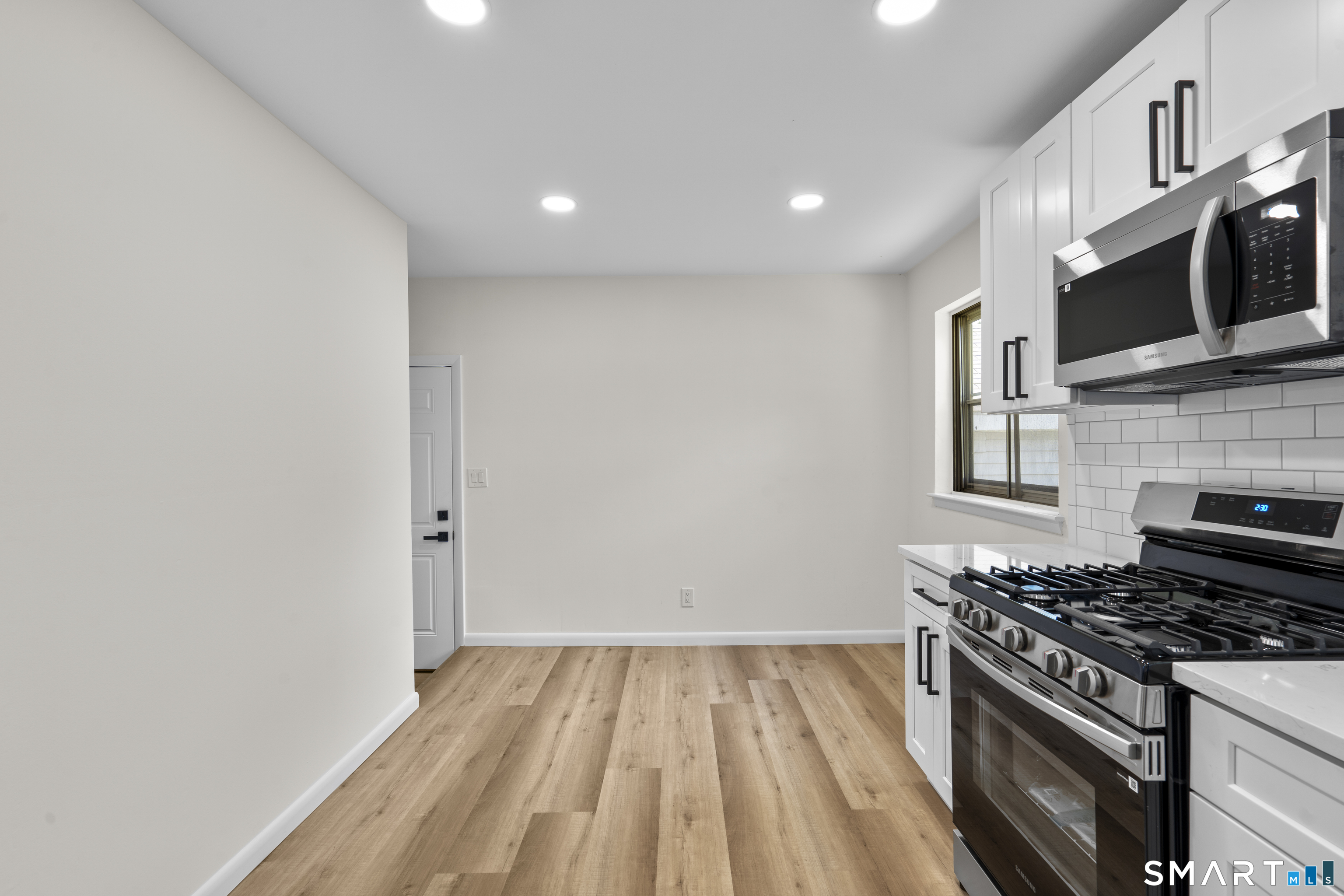 63 Eileen Road West Haven CT 06516
