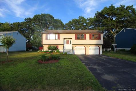 64 Woodmere Road Waterbury CT 06705
