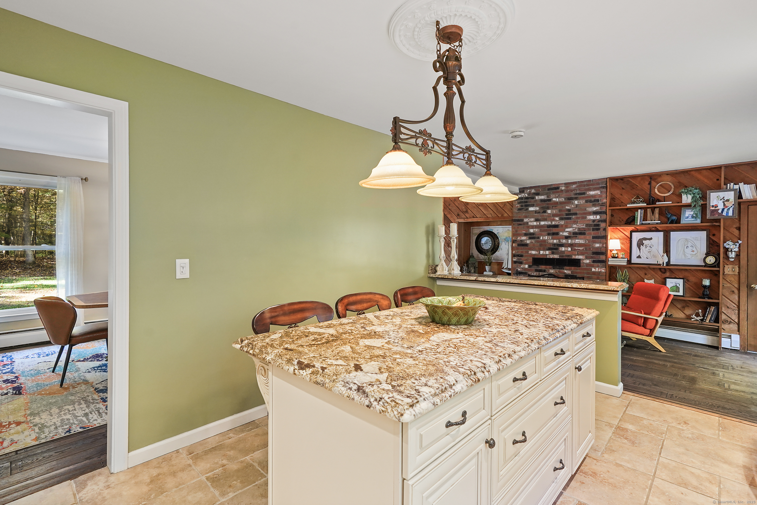 19 Kimberly Drive Brookfield CT 06804