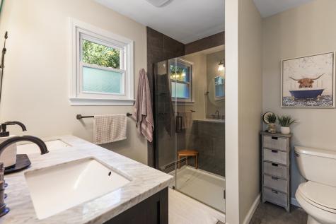 19 Kimberly Drive Brookfield CT 06804